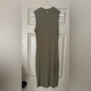 Charlotte Russe Olive Ribbed Midi Dress